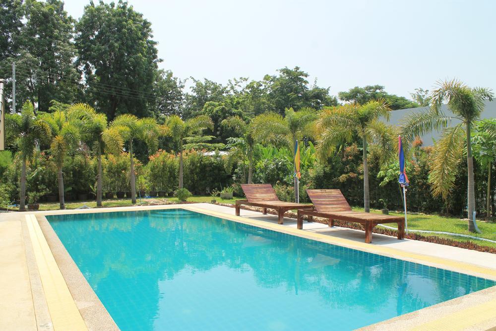 Jim Guesthouse Kanchanaburi Luaran gambar