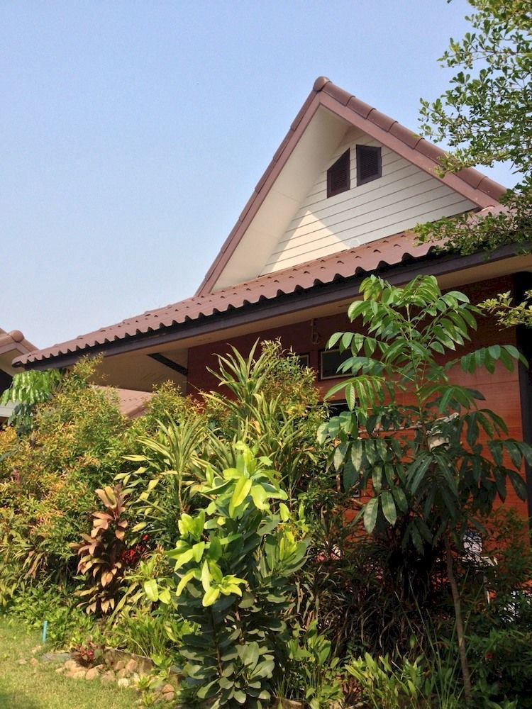 Jim Guesthouse Kanchanaburi Luaran gambar