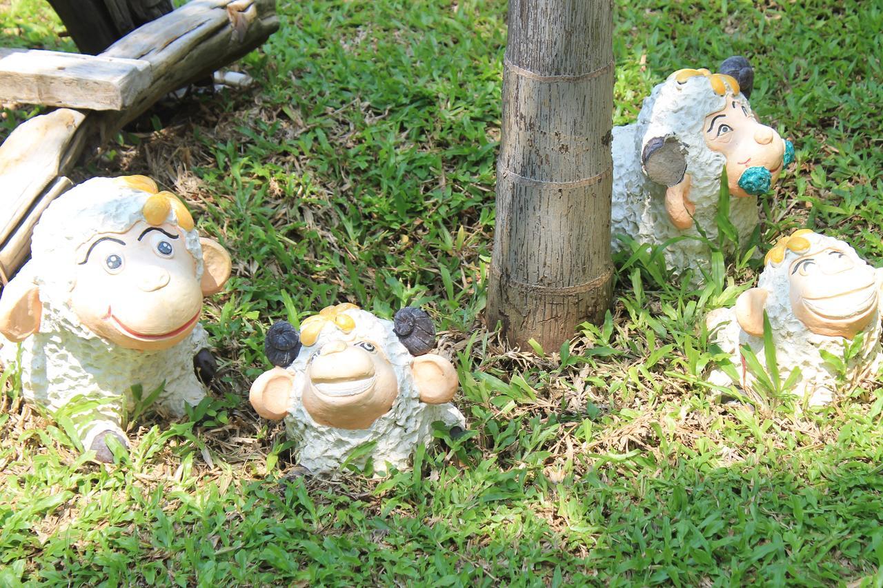 Jim Guesthouse Kanchanaburi Luaran gambar